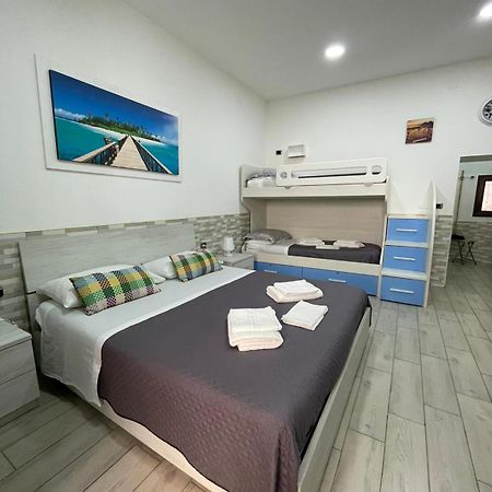 Casa Vacanze Luisa Neapel Exteriör bild