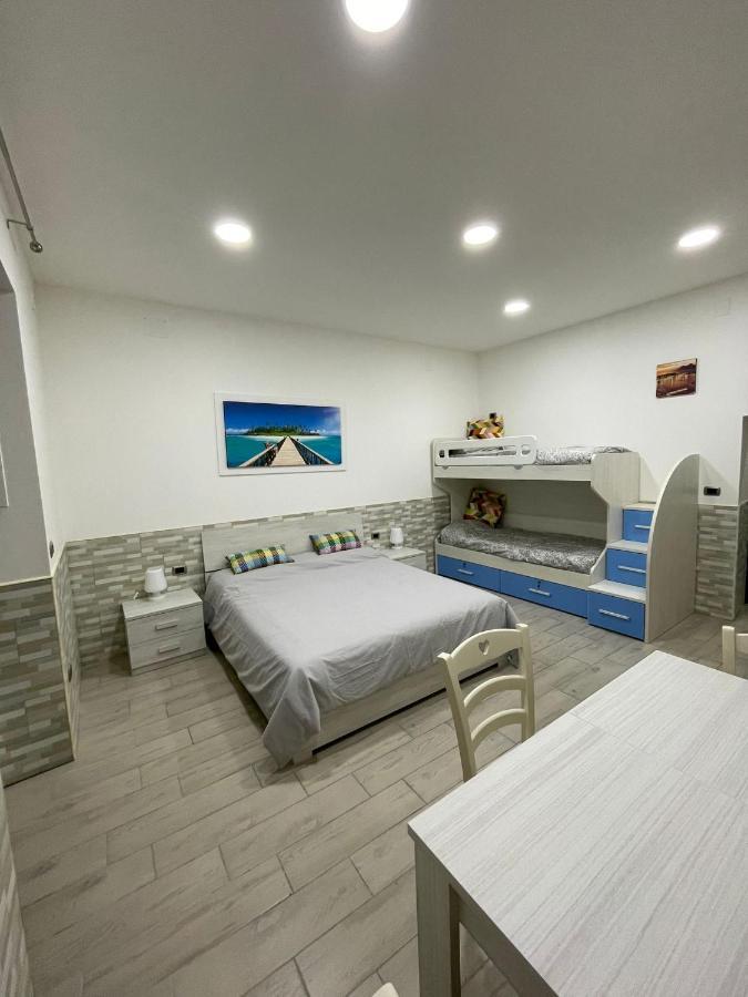Casa Vacanze Luisa Neapel Exteriör bild